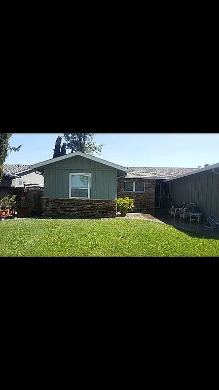 6182 Glider Dr photo 1