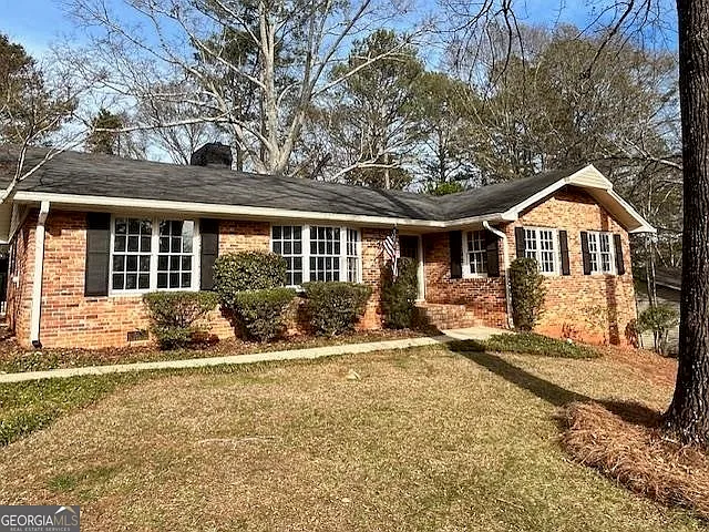 205 Laramie Rd photo 1