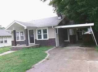 408 W Linden Ave, Arkansas City, KS 67005