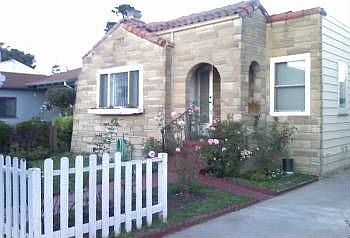 1st image of 828 Hensley Ave
