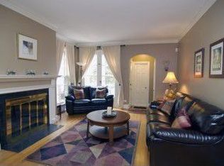 6137 N Saint Louis Ave, Chicago, IL