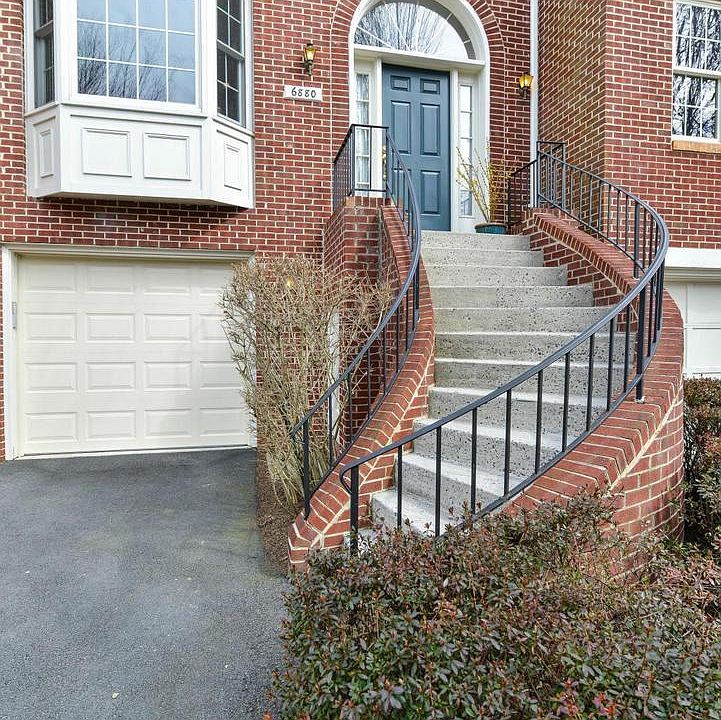 1st image of 6880 McLean Province Cir