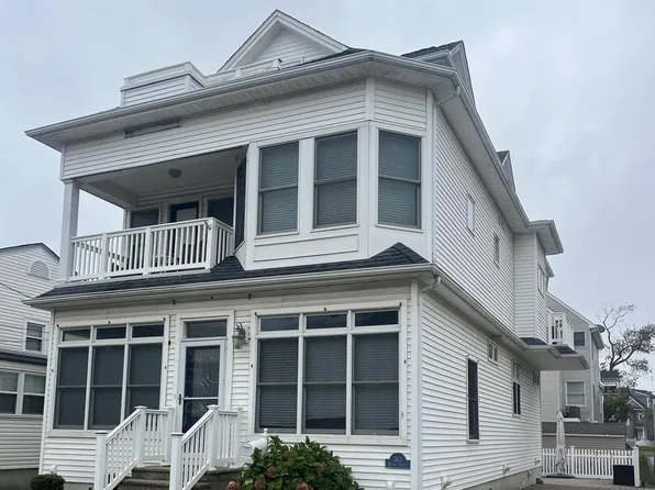 563 Whiting Ave, Manasquan, NJ 08736