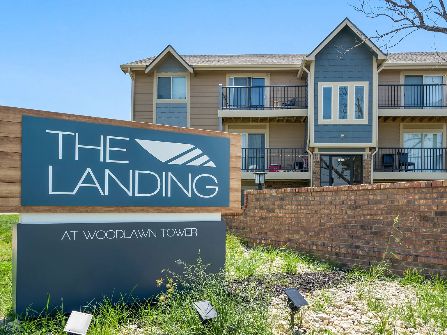 The Landing at Woodlawn Tower — Photo 1