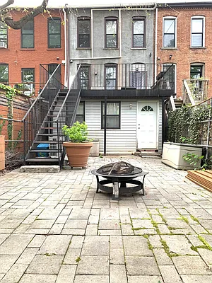 Rented by Brown Harris Stevens | media 34