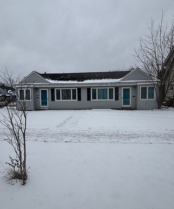 1st image of 17003 Puritas Ave