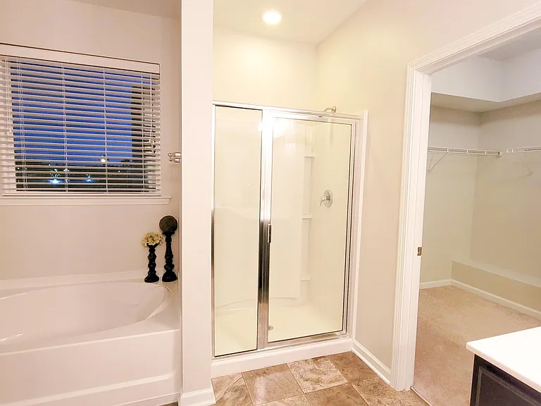4 Dispatch Rd — Photo 14