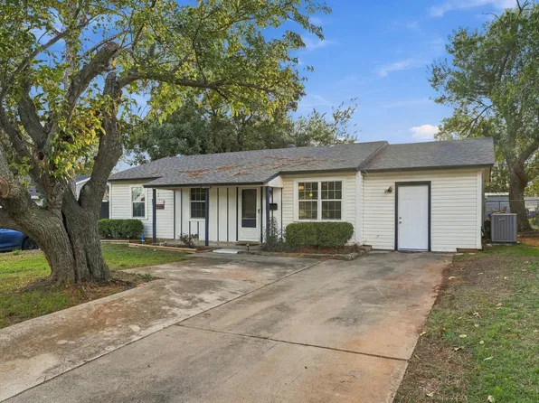 1005 Blanco Dr, Euless, TX 76039