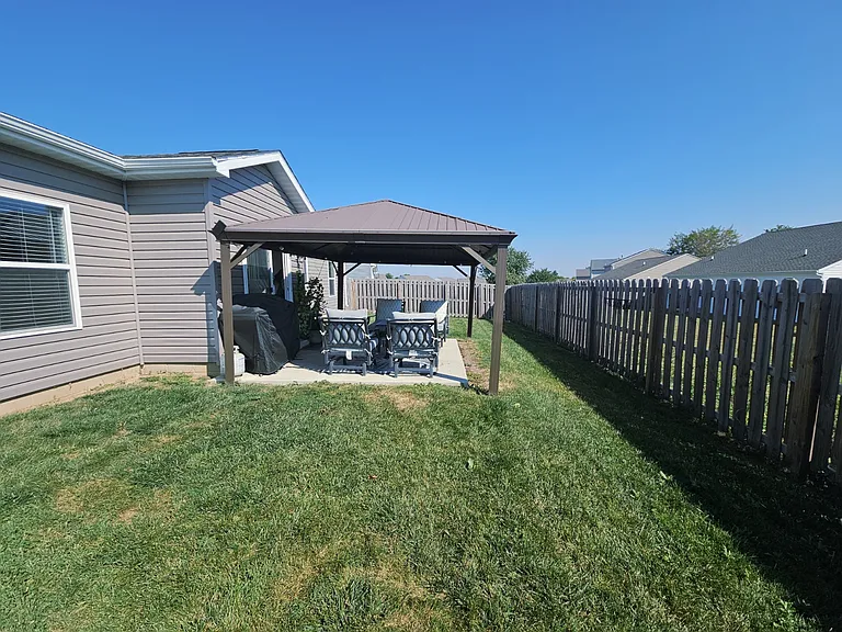 4721 Gawain Dr — Photo 18