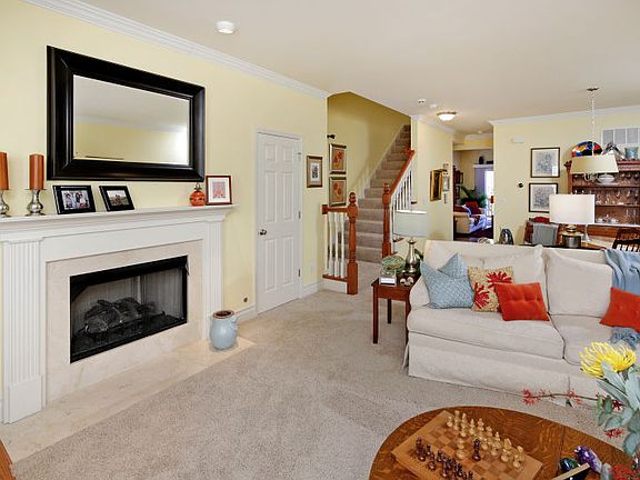 5th image of 297 McCullough Ave