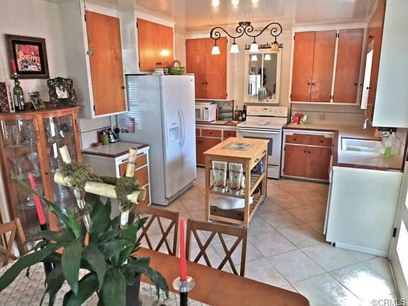 Another view of the roomy kitchen.