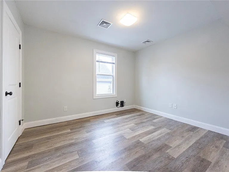214 Silver Spring St #1 — Photo 12