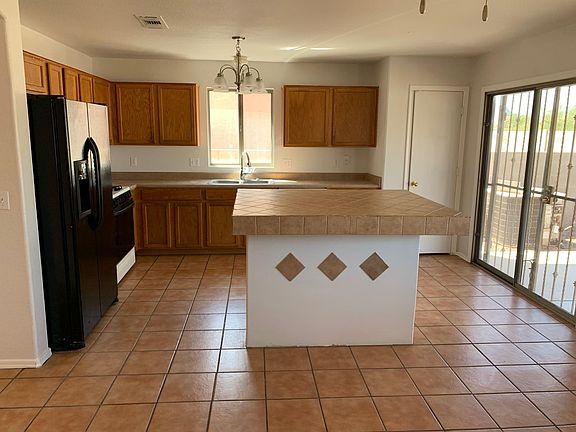 2nd image of 1718 W Lavender Mountain Pl