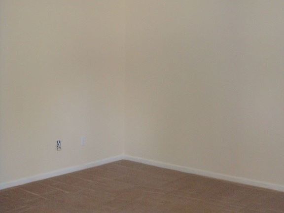 4th image of 1463-A/B Green St