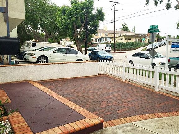 3rd image of 605 El Redondo Ave