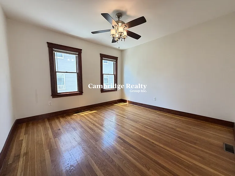 38 Chipman St — Photo 11