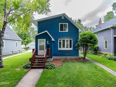 1006 Walnut St, Grand Forks, ND, 58201