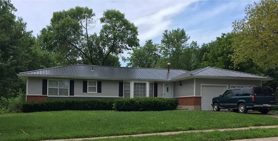 3 bed, 2200 sqft, $1,600 — Photo 4