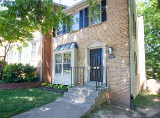 7414 Timberock Rd, Falls Church, VA 22043