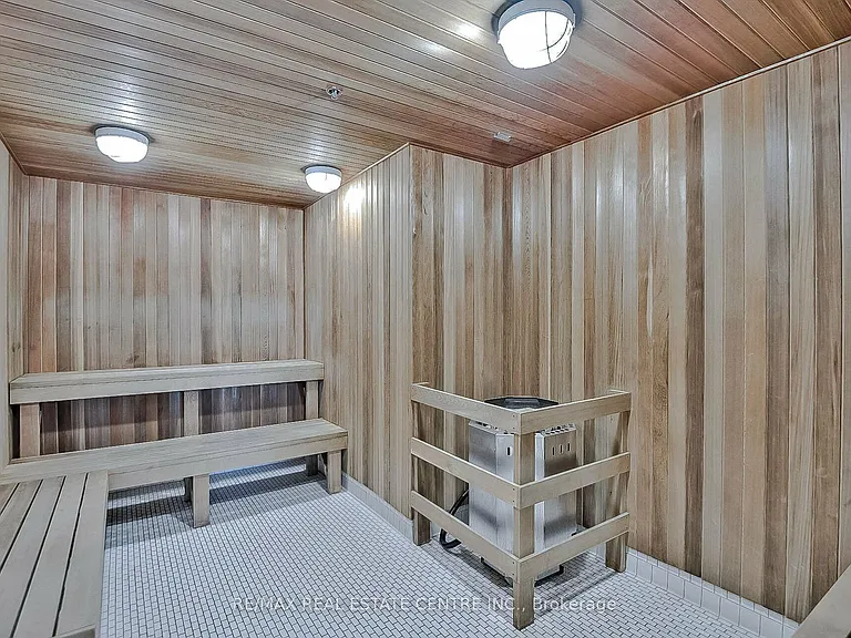 225 Webb Dr #907 — Photo 16