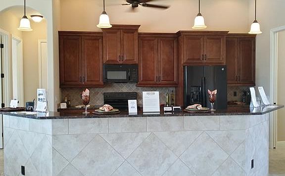 5th image of 1703 NW 38th Ave