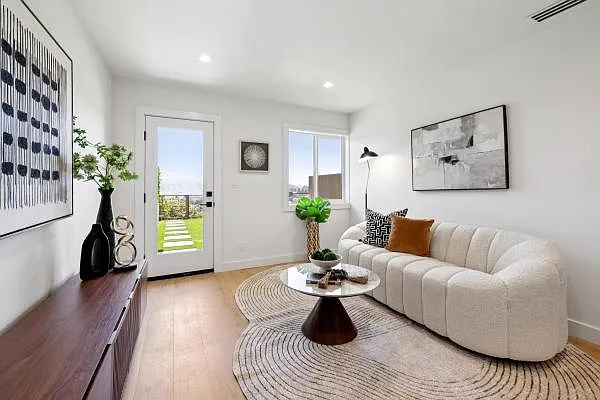397 Mangels Ave — Photo 33