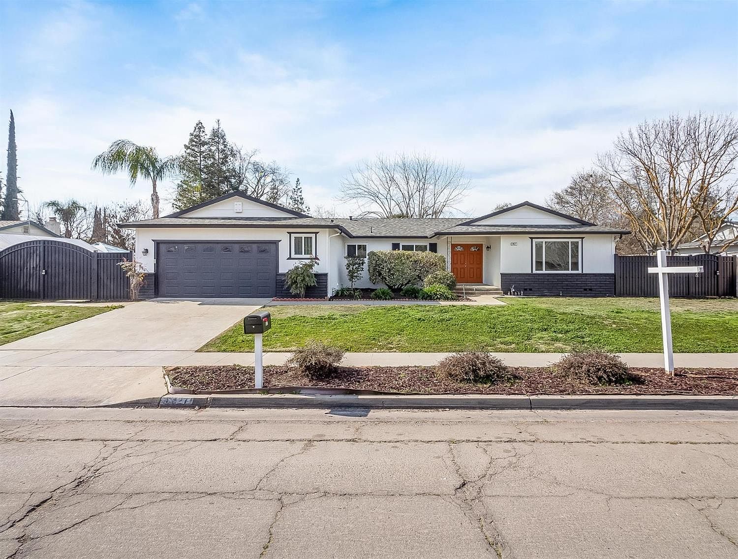 6427 N Channing Way, Fresno, CA 93711 Zillow