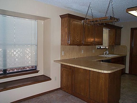 kitchen with eating area