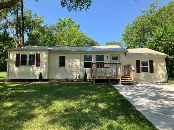 17220 Monte Verde Dr, Belton, MO 64012