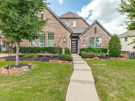 4th image of 2171 Longmont Ln