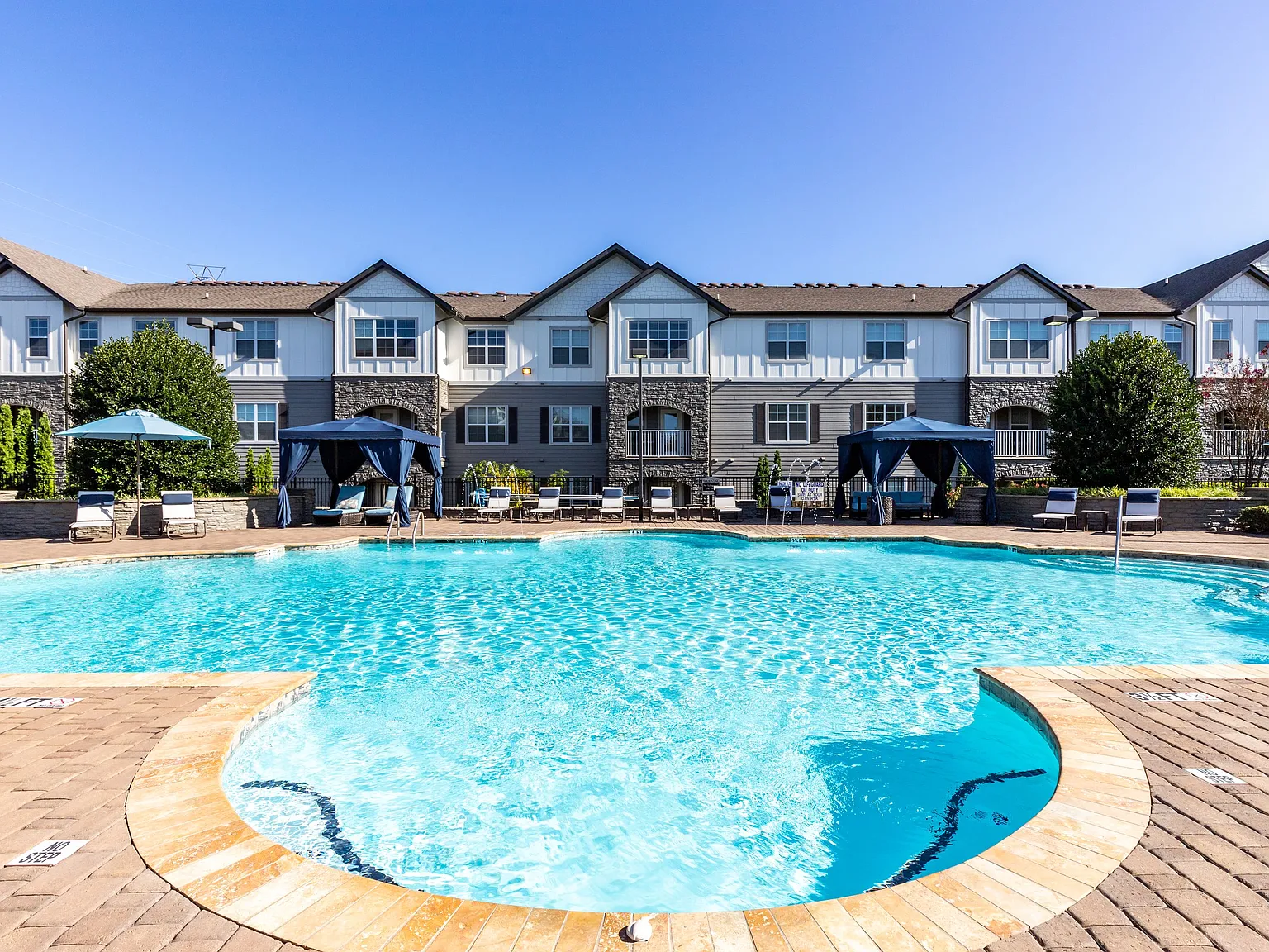 The Aventine Greenville Apartment Homes — Photo 1