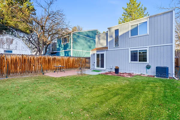 1211 Meadow St — Photo 11