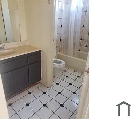 1349 Walnut Ave #A — Photo 6