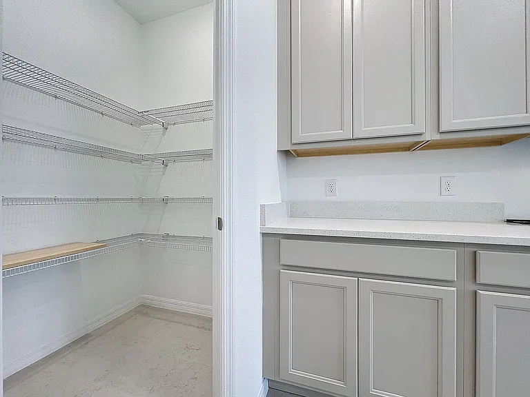 1430 Arbor Hill Dr — Photo 19