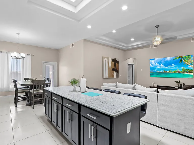 629 Guy Meyers St — Photo 10