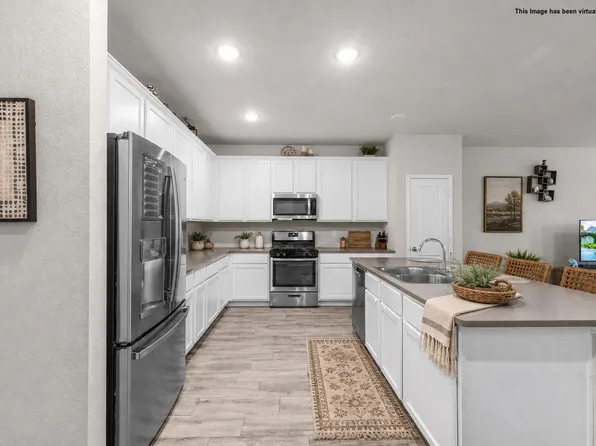 2856 Fox Trail Ln, Fort Worth, TX 76108
