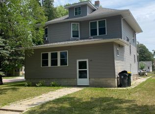 218 Bloomington Ave, Morgan, MN 56266