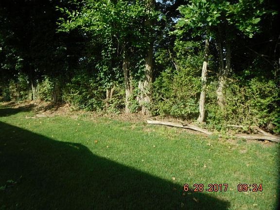 5th image of 265 Independence Dr