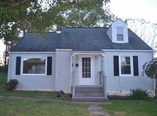 504 Wildwood Dr, Pearisburg, VA 24134