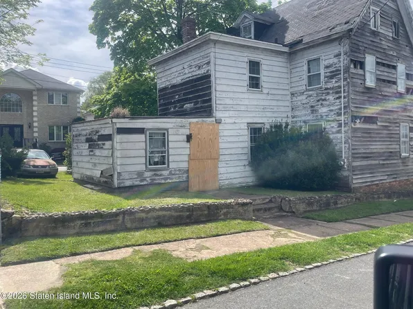 5466 Arthur Kill Rd, Staten Island, NY 10307