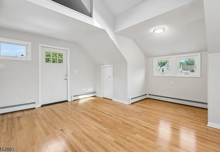 57 Greenwood Ave #3 — Photo 2