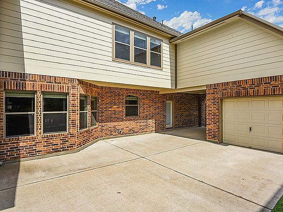 4th image of 27319 Wooded Canyon Dr