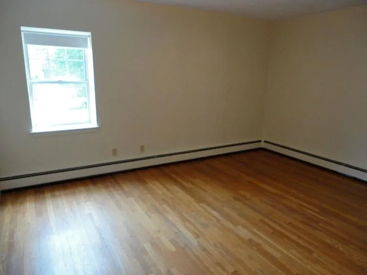 497 Centre St #1 — Photo 9