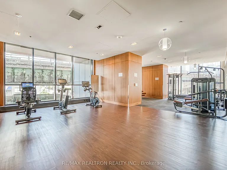 17 Bathurst St #2603 — Photo 36