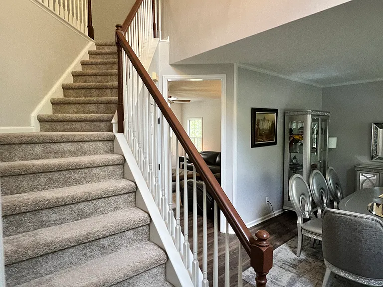 812 Bryson Arch — Photo 19