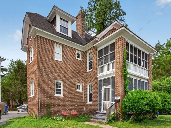 204 Bedford Pl, Suffolk, VA 23434