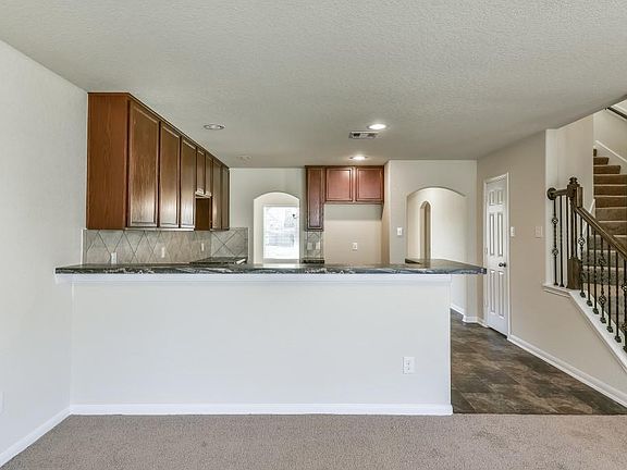 3rd image of 10926 W Early Dusk Cir
