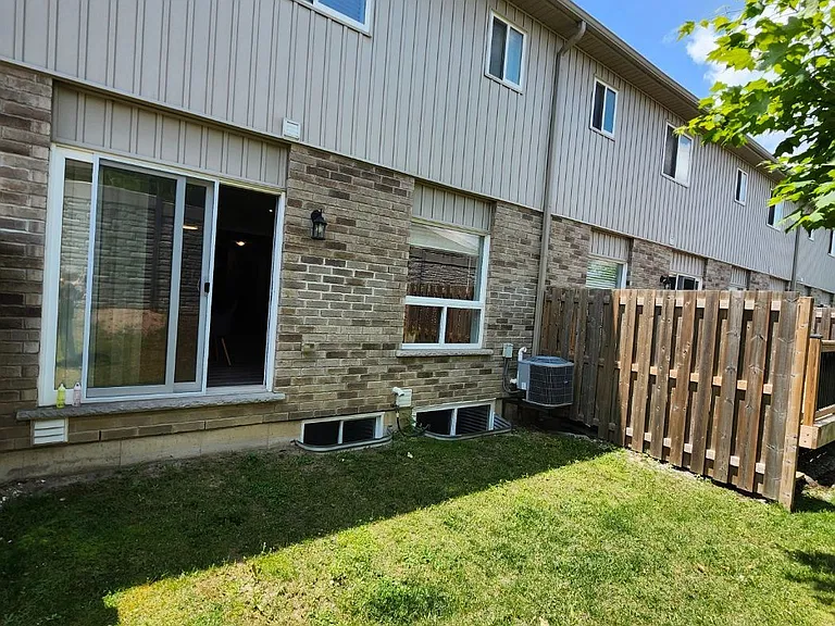 1220 Riverbend Rd #63 — Photo 30