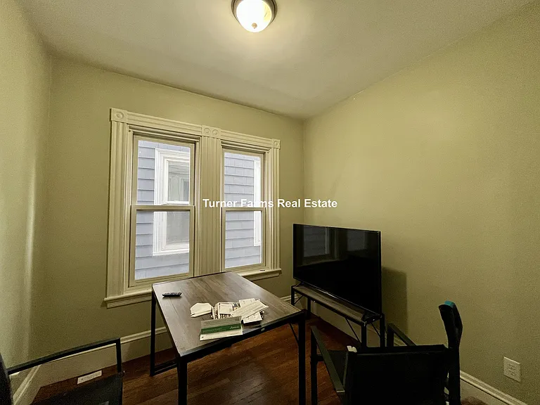 23 Evergreen St #2L — Photo 18