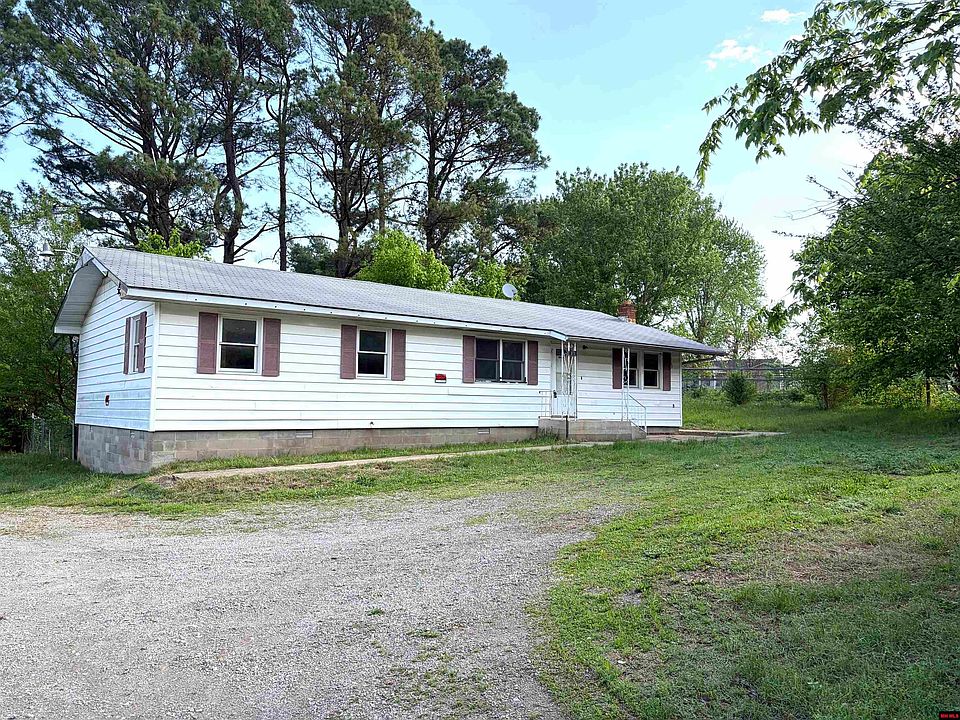 1st image of 317 Bayless Ct